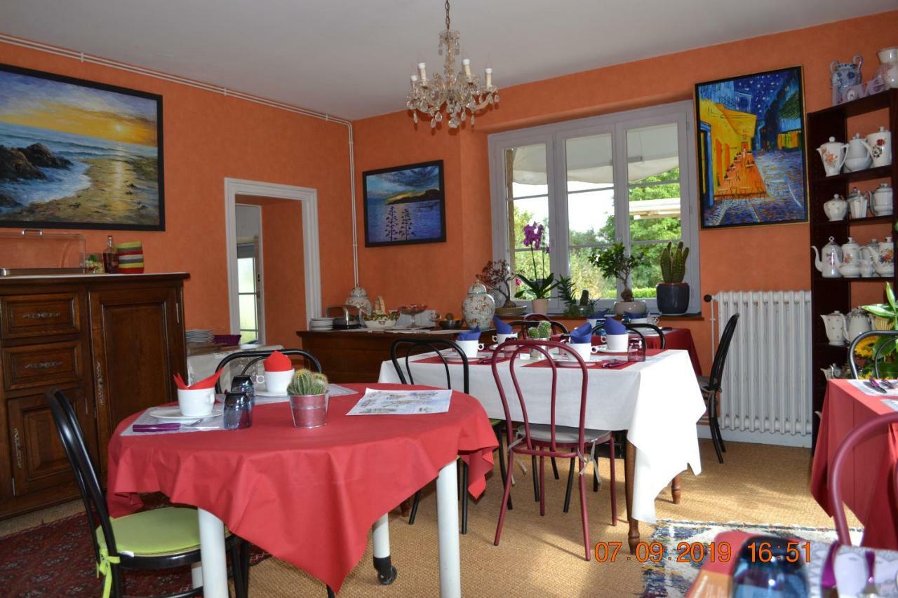 Hôtel Le Castel Brissac-Quince Buitenkant foto