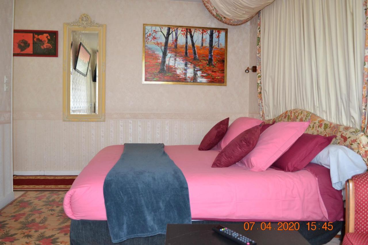 Hôtel Le Castel Brissac-Quince Buitenkant foto