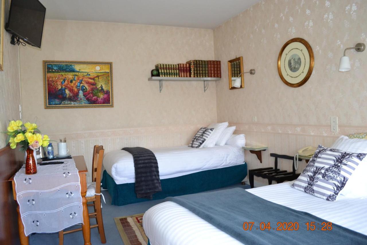 Hôtel Le Castel Brissac-Quince Buitenkant foto
